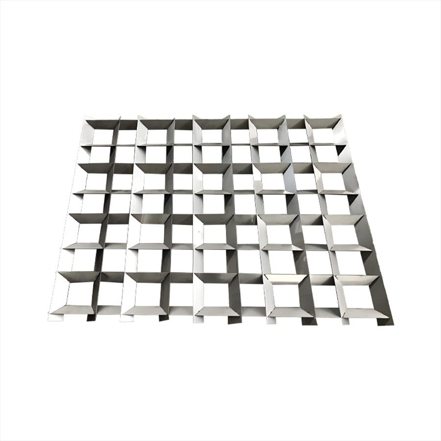 Flocculation grid panel with square cells for the flocculation stage of a water plant