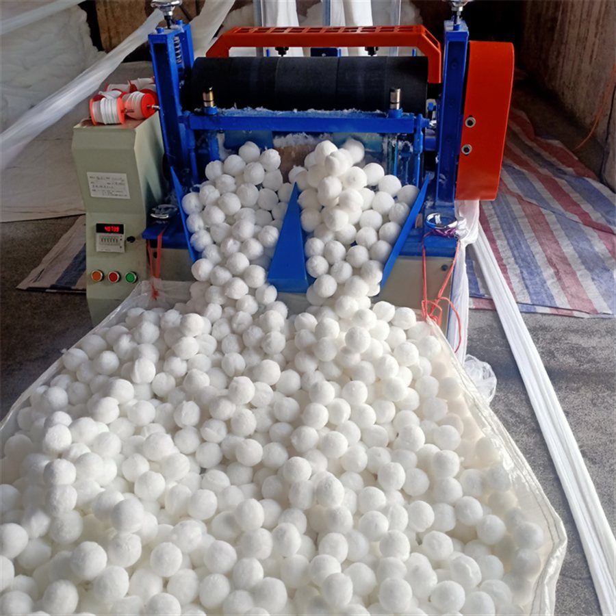 Fiber ball filter media