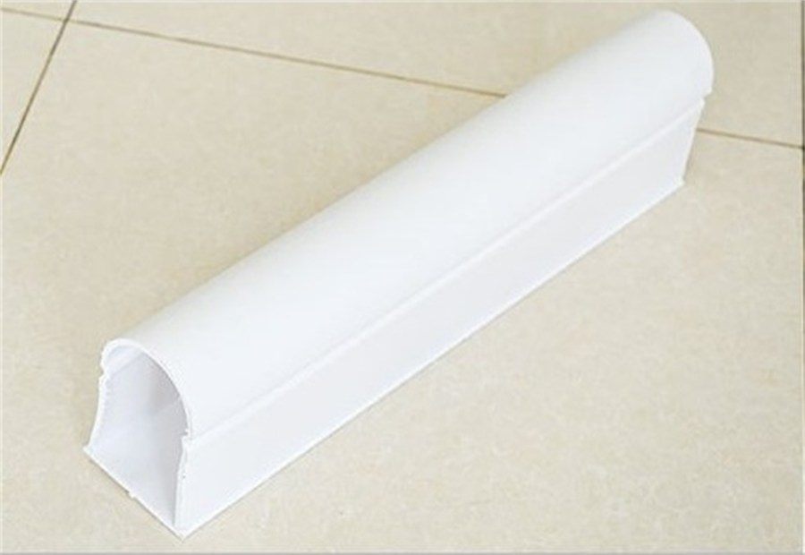 Single white HDPE bread pipe for a flap filter floor