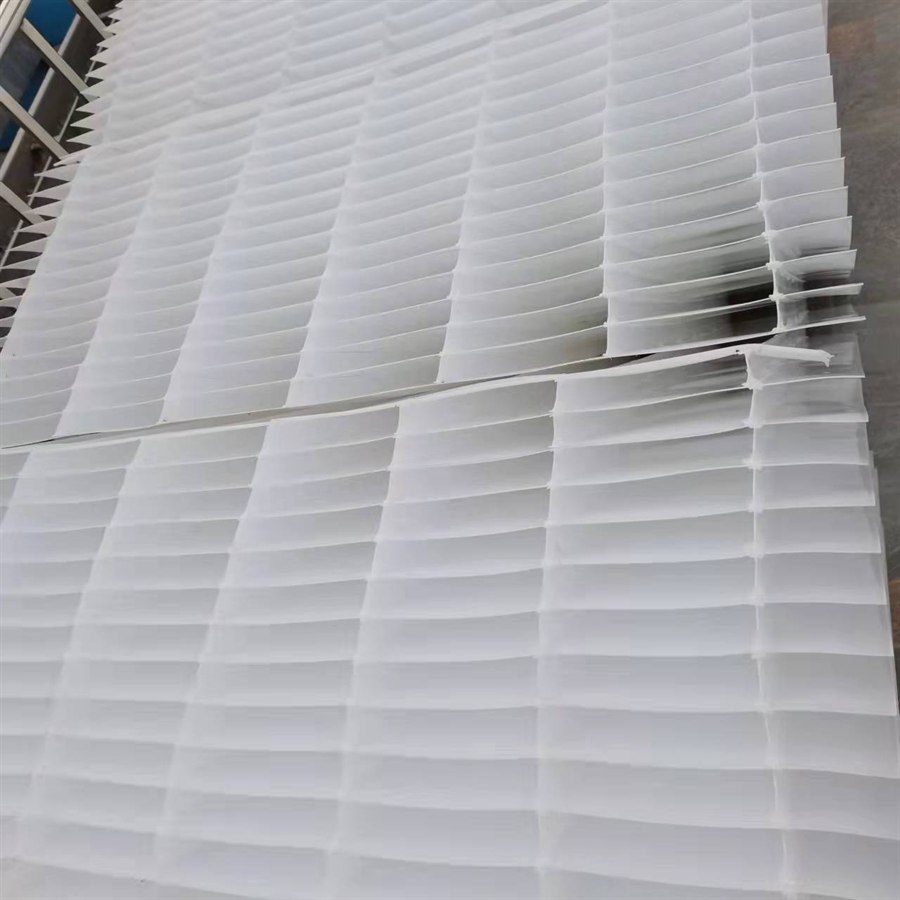 Corrugated plate sheets stacked in production
