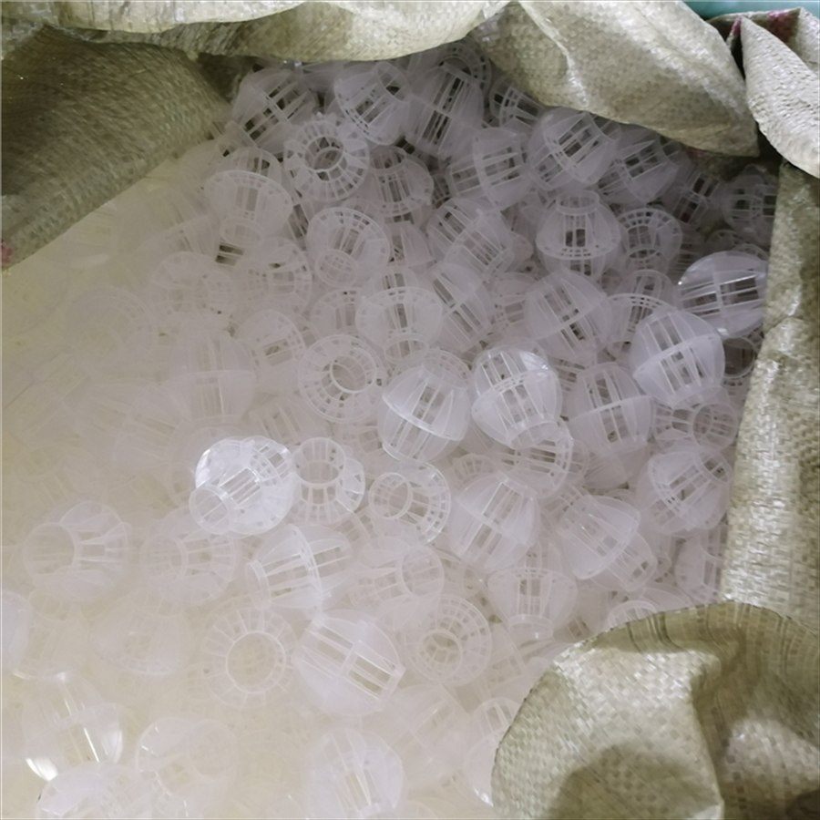 Multi-faceted hollow ball production batch in woven bags